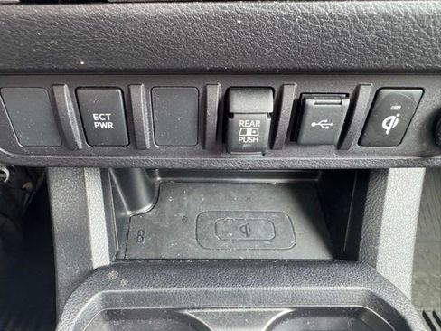 Used 2021 Toyota Tacoma TRD Sport image 24