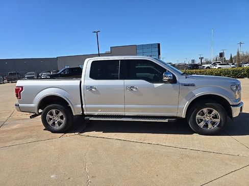 Used 2017 Ford F150 Lariat w/ Equipment Group 502A Luxury image 5