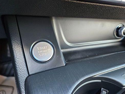 Used 2017 Audi A4 2.0T allroad Premium Plus w/ Technology Package image 22