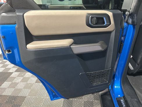 Used 2022 Ford Bronco Wildtrak AWD/4WD image 19