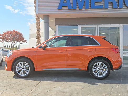 Used 2023 Audi Q3 2.0T Premium image 3