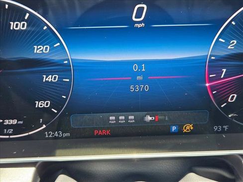 Certified 2026 Mercedes-Benz GLC 300 image 9
