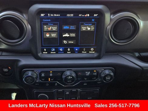 Used 2021 Jeep Gladiator Sport AWD/4WD image 18