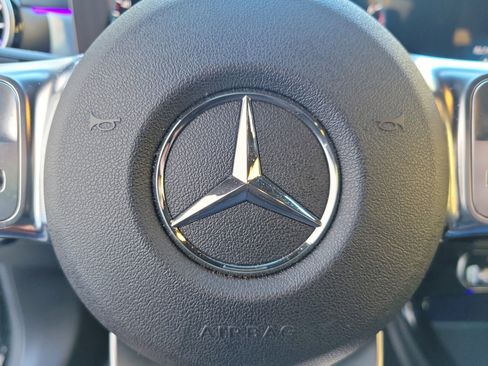 Used 2023 Mercedes-Benz CLA 250 image 31