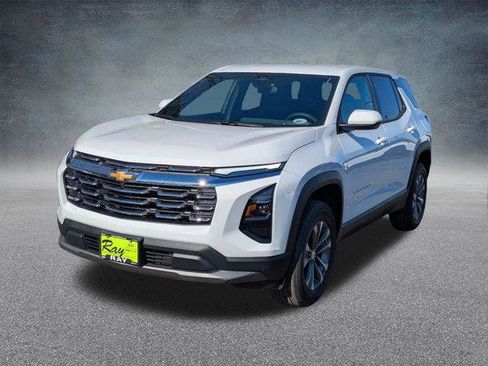 New 2026 Chevrolet Equinox LT w/ Convenience Package II image 8