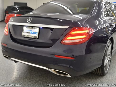 Used 2018 Mercedes-Benz E 300 w/ Premium 1 Package image 41