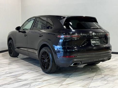 Used 2019 Porsche Cayenne image 8