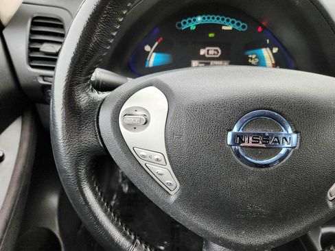 Used 2015 Nissan Leaf S w/ Charge Package image 12