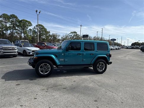 Used 2019 Jeep Wrangler Unlimited Sahara image 51