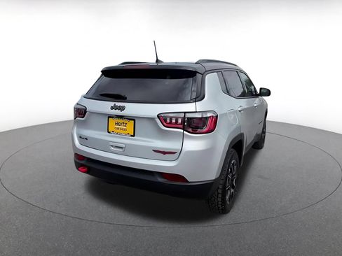Used 2025 Jeep Compass Trailhawk AWD/4WD image 14