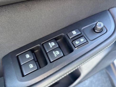 Used 2019 Subaru Outback 2.5i Premium image 21
