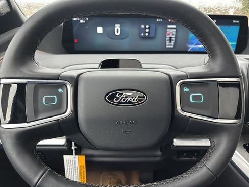 New 2026 Ford Expedition Tremor image 25