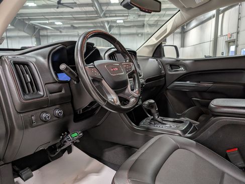 Used 2019 GMC Canyon All Terrain w/ Trailering Package image 13
