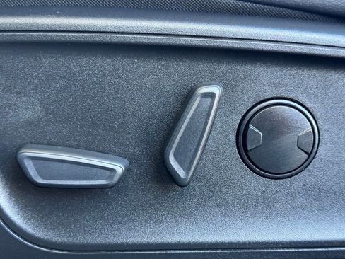 Used 2022 Ford Escape Titanium w/ Class II Trailer Tow Package image 21