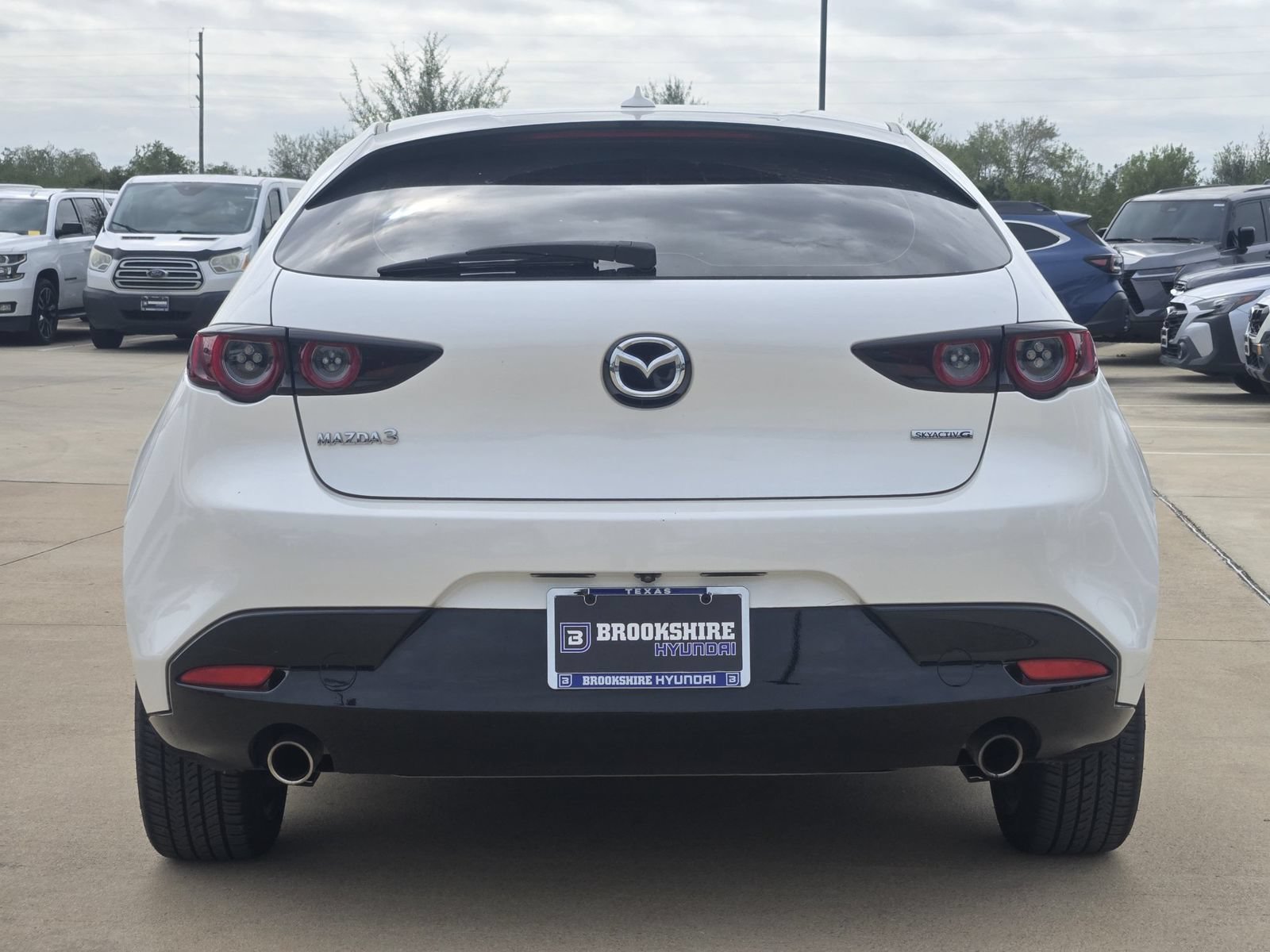 Used 2019 MAZDA MAZDA3 Hatchback w/ Premium Package FWD image 7