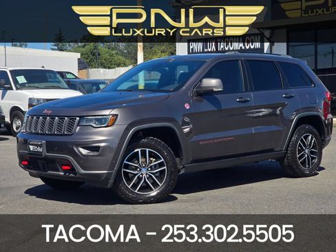 Used 2018 Jeep Grand Cherokee Trailhawk w/ Trailhawk Luxury Group AWD/4WD image 1