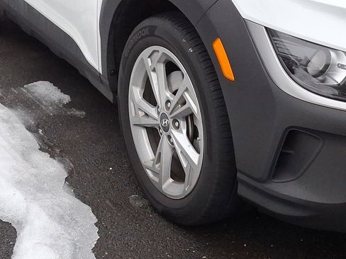 Used 2023 Hyundai Kona SEL w/ Convenience Package image 10