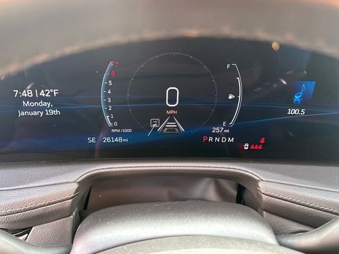 Certified 2025 Cadillac XT4 Premium Luxury image 25