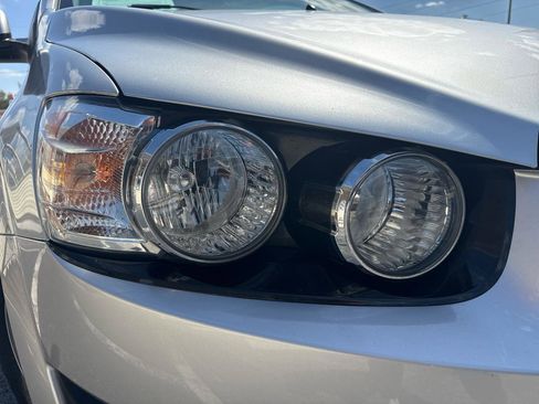 Used 2014 Chevrolet Sonic LT image 42