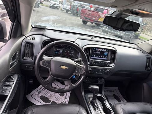 Used 2018 Chevrolet Colorado Z71 w/ LPO, Premium Interior Package image 14