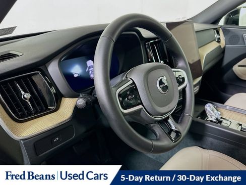 Used 2026 Volvo XC60 B5 Core w/ Climate Package AWD/4WD image 13