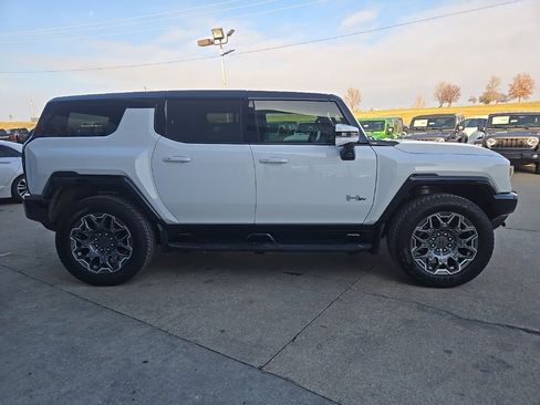 Used 2025 GMC Hummer EV 3X image 12