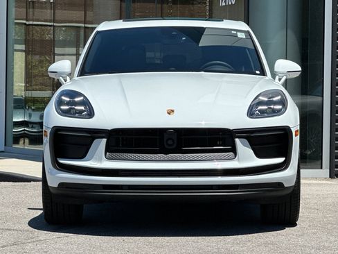 New 2026 Porsche Macan AWD/4WD image 11