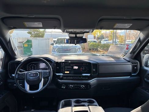 Used 2022 GMC Sierra 1500 Elevation image 30