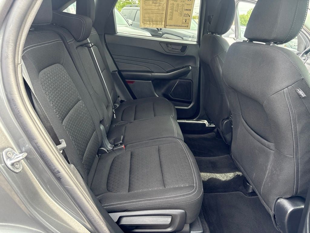 Used 2025 Ford Escape Active w/ Cold Weather Package FWD image 29