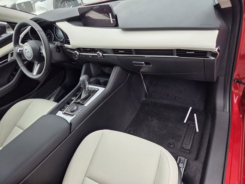 New 2026 MAZDA MAZDA3 2.5 Turbo Sedan w/Premium Plus image 16