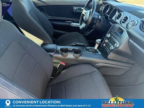 Used 2016 Ford Mustang Convertible RWD image 7
