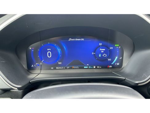 Used 2022 Ford Escape SEL w/ Technology Package image 15