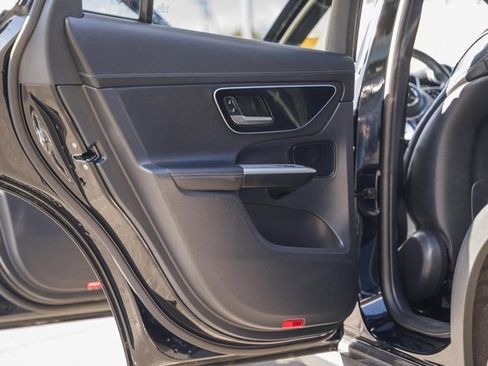 Certified 2024 Mercedes-Benz GLC 300 4MATIC image 35