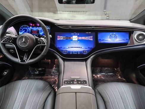 Certified 2024 Mercedes-Benz EQS 450+ 4MATIC Sedan image 15