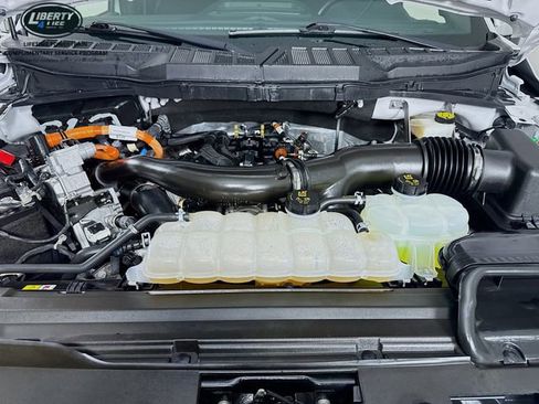 Used 2024 Ford F150 Lariat w/ Tow/Haul Package image 32