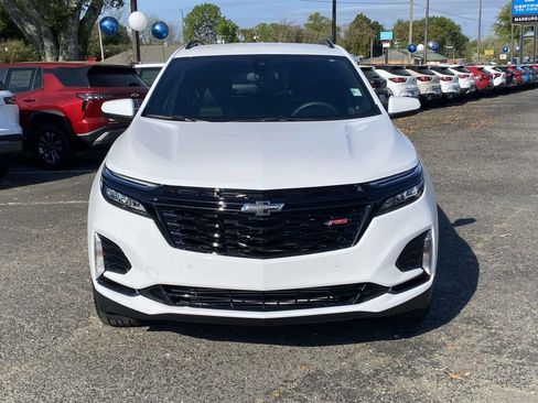 Used 2024 Chevrolet Equinox RS FWD image 2