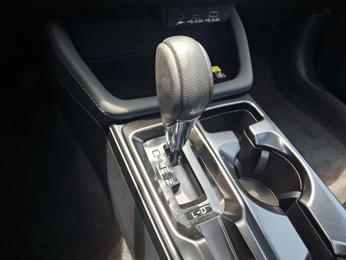 New 2026 Subaru Forester Premium AWD/4WD image 11