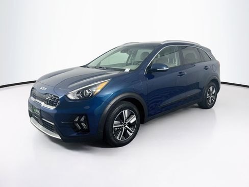 Used 2022 Kia Niro EX FWD image 3