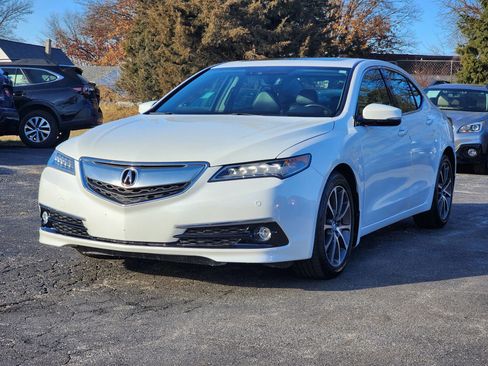 Used 2017 Acura TLX V6 w/ Advance Package image 3