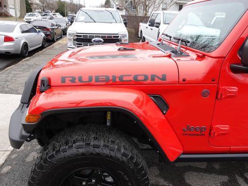 Used 2021 Jeep Wrangler Unlimited Rubicon AWD/4WD image 8