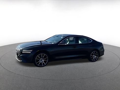 Used 2025 Genesis G70 2.5T image 11