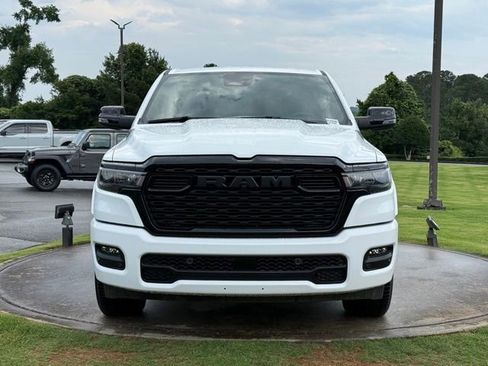New 2026 RAM 1500 4x4 Crew Cab image 2
