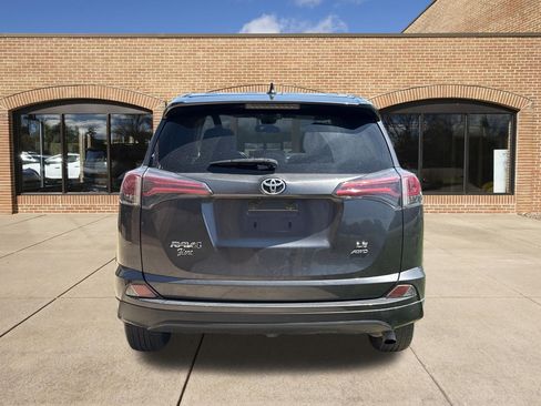 Used 2018 Toyota RAV4 LE w/ All Weather Liner Package AWD/4WD image 4