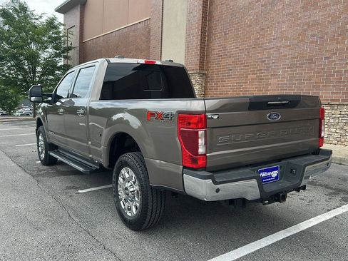 Certified 2021 Ford F250 Lariat w/ Lariat Ultimate Package AWD/4WD image 3