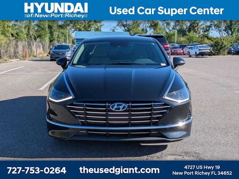 Used 2022 Hyundai Sonata SE w/ Cargo Package image 8