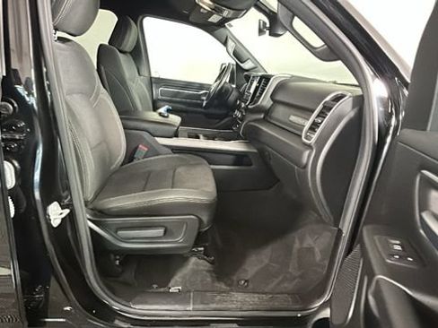 Used 2022 RAM 1500 Big Horn AWD/4WD image 30