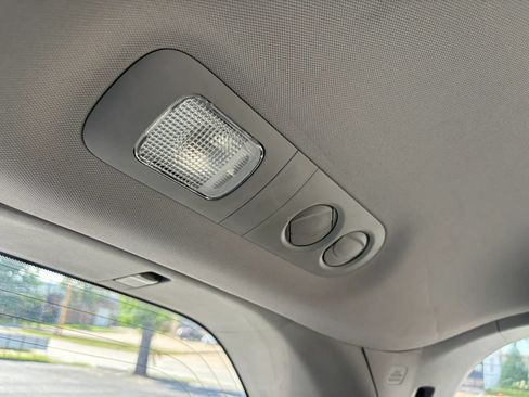 Used 2015 Honda Odyssey EX-L image 71