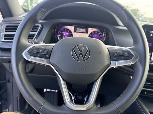 Certified 2024 Volkswagen Atlas Cross Sport SEL Premium R-Line AWD/4WD image 18