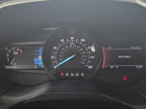 Used 2019 Ford Edge SEL w/ Equipment Group 201A AWD/4WD image 24