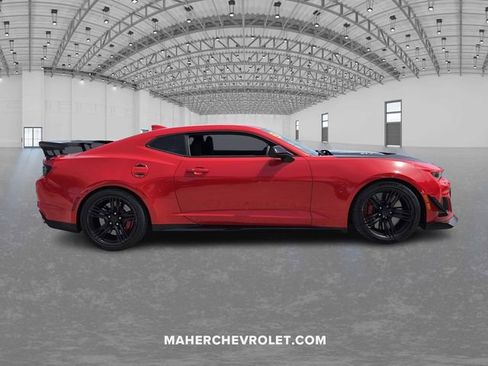 Certified 2020 Chevrolet Camaro ZL1 RWD image 8